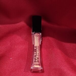 5/$20 L'Oreal Pink Glossy Lip Infallible Suede